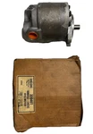 5.20 Cu In Cross Hydraulic Motor 50MH52DBCSC 300461, New Old Stock. Fixed Price $699.00.