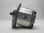 Genuine Danfoss 121.20.098.00 Gear Motor GR2 Bidirect Fixed Displ SNM2NN Nob New. Fixed Price $395.00.