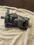 Hydraulic Motor. Sunfab SCM-017W-N-SN2-B13-S3U-100. New With Spline Coupling.. Fixed Price $699.00.