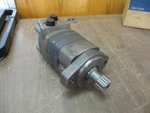 Eaton Char-lynn Hydraulic Motor 104-1018-006 *damaged Box* New Surplus. Fixed Price $800.00.