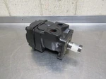 Oem White RS03010100 Hydraulic Roller Stator Motor 3.2 Cu.in. Fixed Price $599.99.