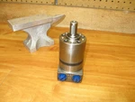 Eaton Char-lynn 129-0340-002 *new* Hydraulic Motor Danfoss. Fixed Price $299.75.