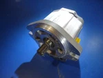New Oem Danfoss Gear Pump 111.20.344.00 Italy. Fixed Price $429.99.