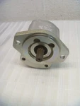 Rexroth Hydraulic Gear Pump 7930 Mnr 510425042. Fixed Price $254.11.