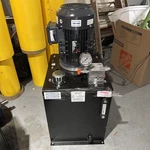 Monarch T56C405R02S0-01 Hpu St 15 Gal 2.3 Gpm 208-230/460 36ND81 Dent New. Fixed Price $1499.00.
