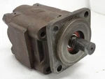 199819 Parts Only; Commercial MDL-UNKN-140244 Hydraulic Motor; Bolt Mount. Fixed Price $138.41.