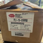 Muncie Power Series Hydraulic Gear Pump Motor PL1-19 -01RPBB. Fixed Price $600.00.
