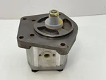 New Agco Eaton Hydraulic Pump. Fixed Price $159.99.
