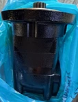 New Oem Eaton Char-lynn Hydraulic Motor 106-1102-006 1061102006 Usa Nextday Air. Fixed Price $1400.00.