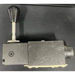 Vickers DG17V-3 Series Subplate/manifold Mount. Fixed Price $400.00.
