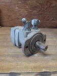 Roller Stator White Hydraulic Motor RS013996. Fixed Price $250.00.