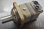 Danfoss Omv 315 Hydraulic Motor, 2 Inch Keyed Shaft, Pn 151B3100. Fixed Price $1525.00.