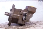 Parker 3799828 Bent Axis Motor Large Frame Fixed Displacement Pump Voac. Fixed Price $2436.00.