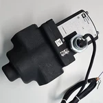 Precision Engine Controls Hydraulic Motor Flange Mount 1IN Ports 50019245-022. Fixed Price $1550.00.
