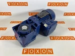 Lenze MDEMAXX063-42C0U Servo Motor With GKR03-2MHBR063C42 Gearbox New Unused. Fixed Price $706.04.