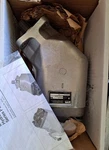 New Oem Parker Hydraulic Pump 3781100 F1-101-R F1101R Sweden Nextday Air Availab. Fixed Price $5000.00.