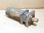 242533 Old-stock; White 7002K1C8530ZAAAA Hydraulic Motor; 1500PSI; 15GPM. Fixed Price $1297.25.