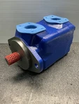 Vickers 308830-3 45M130A11C20 Hydraulic Vane Motor. Fixed Price $1799.99.