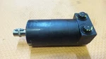 Char-lynn 129-0558-002 Hydraulic Motor M0J30B02E0000A0B Eaton J-2 Lsht. Fixed Price $499.95.
