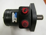 New Char-lynn / Eaton Low Speed High Torque Gerotor Spool Motor 101-1704-009. Fixed Price $398.69.