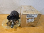 Parker Hydraulic Motor #TD0195MS010 Aaaa Ger 12 Splined New Box. Fixed Price $399.50.