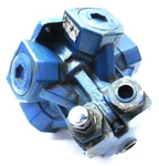 Dinamic Oil Spa, Hydraulic Motor, 9001210, 5 Way 1" Ports,. Fixed Price $1260.00.