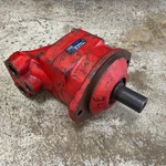 1X Volvo Flygmotor Parker F11-39-MB-CN-K 142480 Hydraulic. Fixed Price $1975.26.