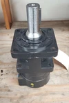 White Series Hydralic Motor And Brake - 700300C86300 (old: DT19062280). Fixed Price $600.00.