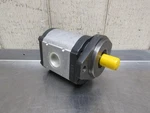 Casappa PLM30.73R0-33S5-L0G/0G-N Hydraulic Gear Motor 4.50 Cu.in. Fixed Price $899.99.