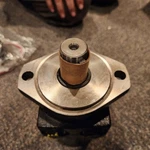 Parker TE0260AS100AAAA Hydraulic Motor Series 2-BOLT 1.5 Shaft Lsht TORQMTR3. Fixed Price $500.00.