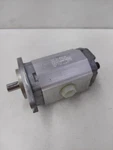 121.12.059.00 Danfoss/turolla Gear Motor SKM1NN-/-012-B-N-06-GA-M6-E4-E4. Fixed Price $350.00.