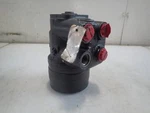 Eaton 2533044-002 Hydraulic Motor, Char-lynn 3/4"NPT ,bg. Fixed Price $1495.00.