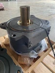 New Tokyo Keiki Tokimec Hydraulic Motor MHT250/125/125-R1-35-JA-S123. Fixed Price $6750.00.
