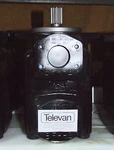 Vickers Hydraulic High Speed Vane Motor 45M 130A 11C 20. Fixed Price $1831.00.