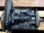 LRR030DPC21NNNNN3C2RGAGNPLBNNNN, Danfoss, Hydraulic, Piston Pump. Fixed Price $1999.99.