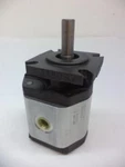 New Marzocchi Hydraulic Gear Pump GHP1AQ-D-9 Aluminum R32T2. Fixed Price $86.37.
