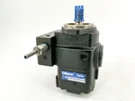 New Oilgear PVWH-10-LSAY-CNSN Hydraulic Pump No Box. Fixed Price $1999.95.
