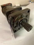 WHITE,DT66063880,HYDRAULIC Motor. Fixed Price $800.00.