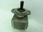 186775 Old-stock; Permco 406-10-0103 Hydraulic Motor; 3/4 Boss Ports. Fixed Price $133.25.